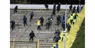 Левски лишен от домакинство, заради боя на ултрасите със слависти