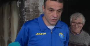  Играчите на Лудогорец с жест към легенда на Марица Пд