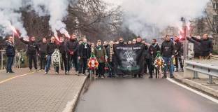 Хиляди се простиха с легендата Петко Петков (снимки)