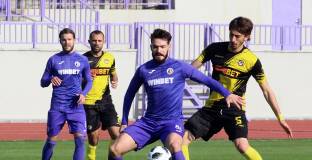 Феновете на Етър почетоха петима национали от Пеневата чета