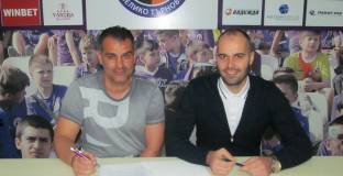 Веселин Великов е новият треньор на Етър