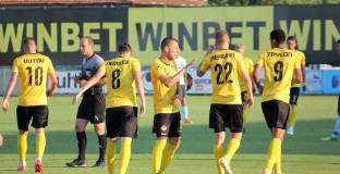 Хеттрик на Неделев донесе обрат на Ботев Пловдив срещу Дунав