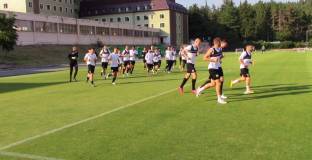 Двама отпадат за първия мач на Берое (видео)