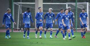 От 4-ия опит: Левски с първа победа в контролите