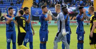 Левски пусна билетите за домакинството на Ботев