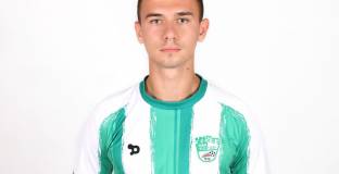 Халф на Берое е пред завръщане срещу Левски