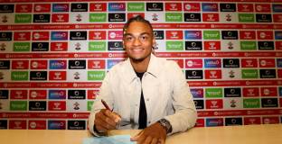  Саутхемптън подписа с френски младежки национал 