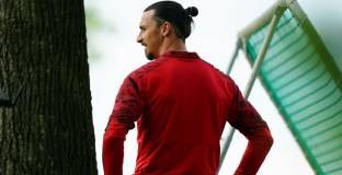 Андерсон обсъди с Ибра завръщането му в националния 