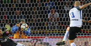 Интер за първи път загуби точки 