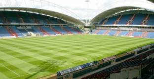 Хъдърсфийлд отново ще затрудни Юнайтед