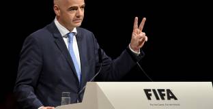 Блатер: ФИФА трябва да разследва Инфантино
