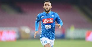 Интер и Наполи могат да разменят Икарди с Инсине