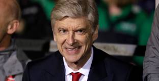 Киоун: Венгер не се интересува от парите за Санчес и Йозил 