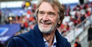 Ман Юнайтед няма да получи нов стадион при Сър Ратклиф