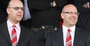 Феновете на Ман Юнайтед поискаха бърза продажба на клуба