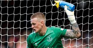 Евертън - Фулъм 0:1 