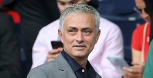 Бербатов е срещу Моуриньо в Тотнъм