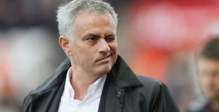 Моуриньо отказа да оглави Лион