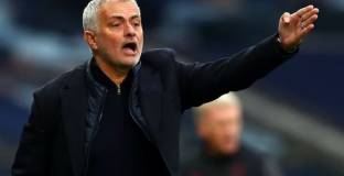 Сисоко: Моуриньо ни прави победители