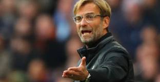 Клоп: Поднесохме им головете на табла