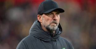 Клоп призова феновете да забравят, че напуска 