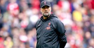 Клоп: Световно на две години? Всичко е пари