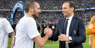 Алегри иска да запази Киелини в Ювентус