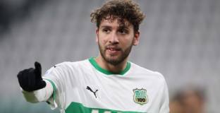 И Реал Мадрид се нареди на опашката за Локатели