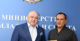 В Румъния: Васил Божков е като Джиджи Бекали, но по-богат