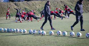 Вдигат на крака всички контузени в ЦСКА за Вечното дерби