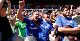 Кардиф ще играе във Висшата лига, Уорнък с осма промоция