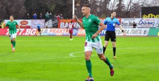 Дежавю! Камбуров накара Левски да страда