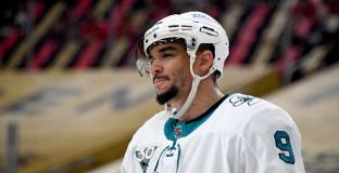 Отстраниха играч за 21 мача за нарушаване на протокола 