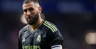  Бензема отхвърля вариант със Саудитска Арабия