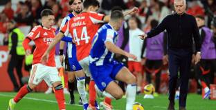 Новият Левандовски блесна срещу Моуриньо