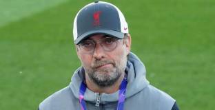 Ливърпул не може да купува чужденци