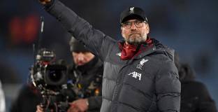 Клоп: Честита Нова година!