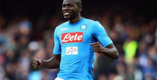 Юнайтед се интересува от Кулибали