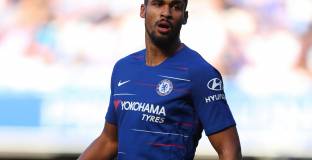 Лофтус -Чийк може да не играе срещу Арсенал 