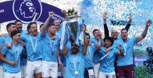 Англия с трофей номер 15 в Шампионска лига