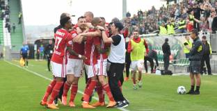 Фенове на Лудогорец с декларация срещу Бодуров