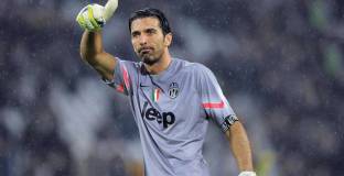 Буфон става министър на спорта?