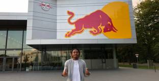 ПСЖ продаде полузащитник на Лайпциг