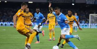 Наполи оглави класирането, след като се измъчи срещу Пиза