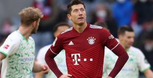 Байерн Мюнхен не вярва на Барса за Левандовски 