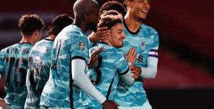 Резервен Ливърпул вкара 7 на Линкълн (видео)