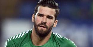 Ливърпул отправи оферта за Алисон 