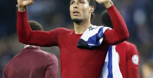 Ван Дайк иска Ливърпул да завърши с 97 точки