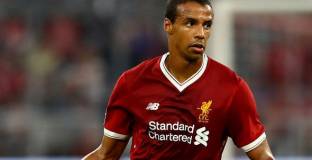 Матип ще бъде единственият централен защитник в мача с Байерн 