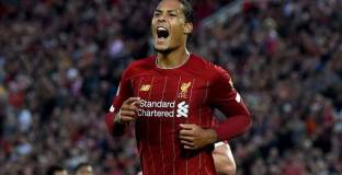 Ван Дайк предсрочно се завърна в Ливърпул